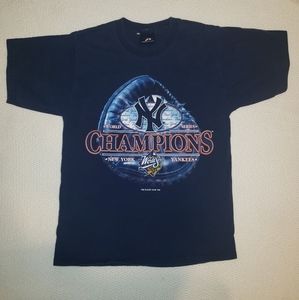 VINTAGE 1999 NEW YORK YANKEES WORLD SERIES shirt
